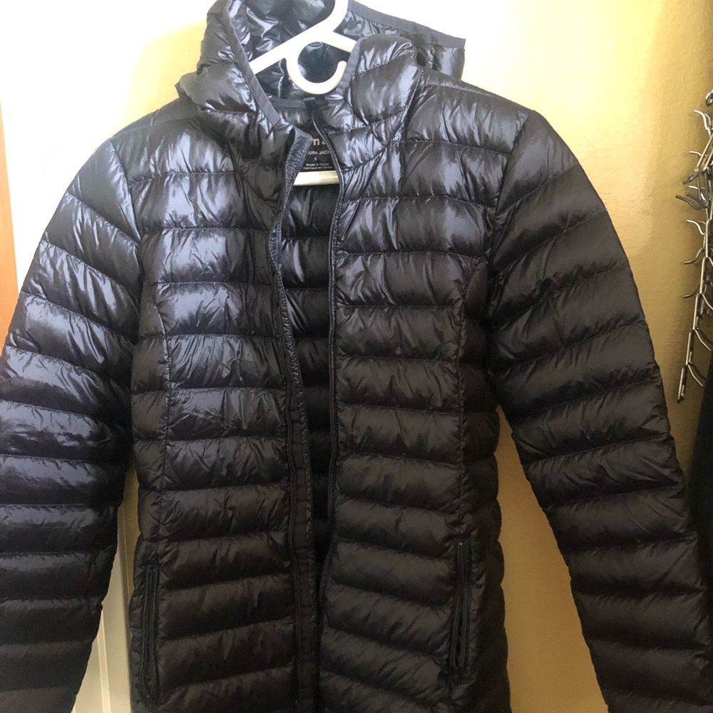 Aritzia TNA Bravura Puff Jacket
